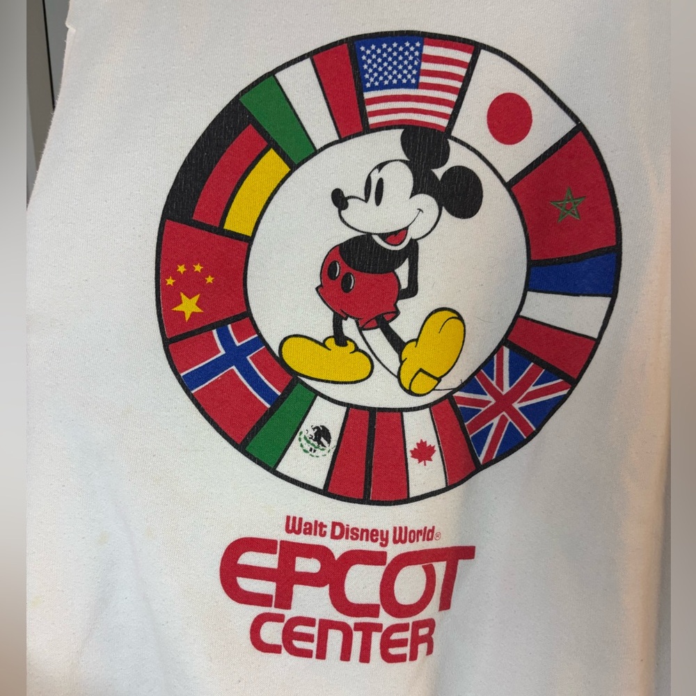 VINTAGE EPCOT SWEATSHIRT